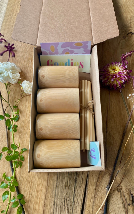 Bamboe Beker Bundel - 4 stuks + Bundel rietjes