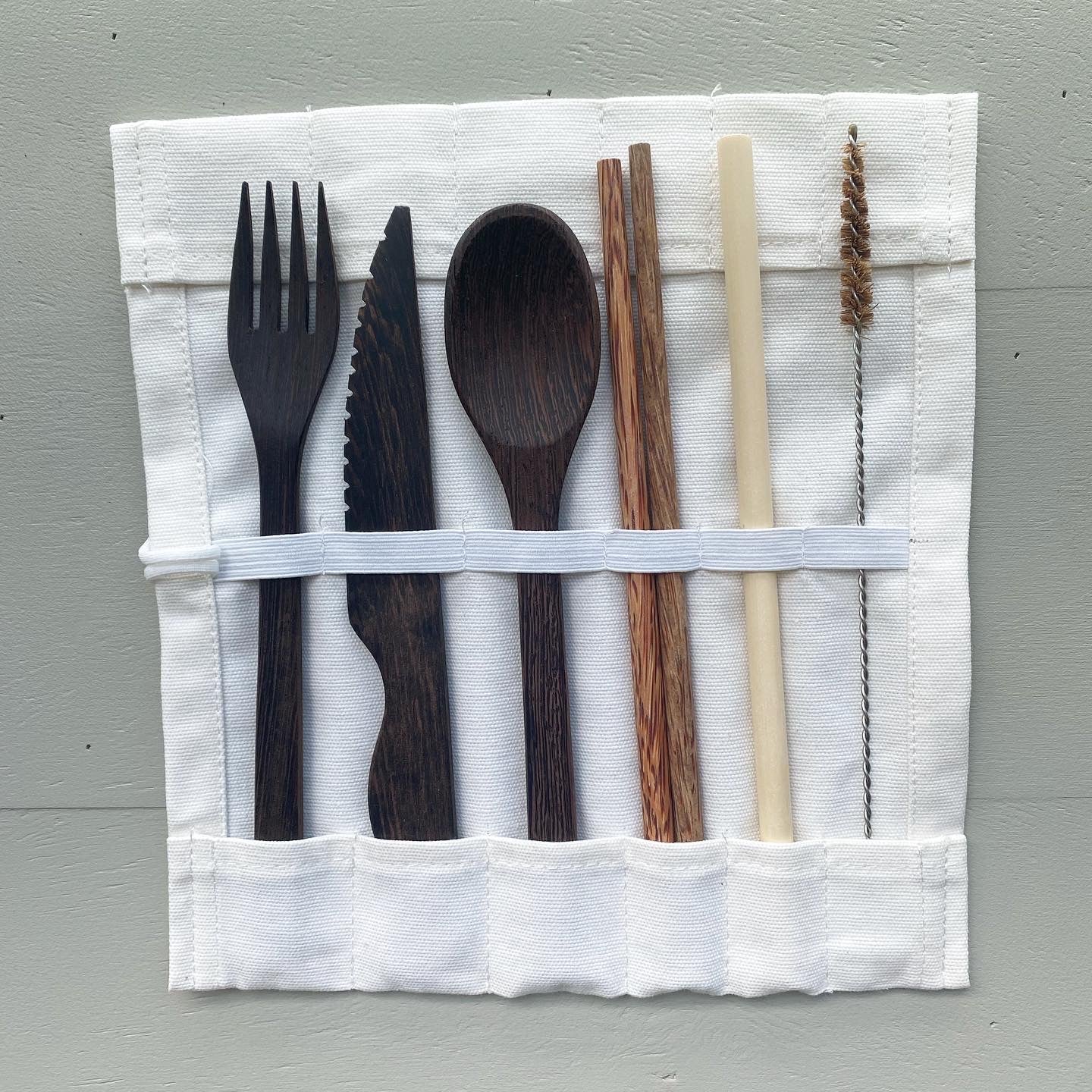 Bestekset Kokoshout - volledig en met hoes