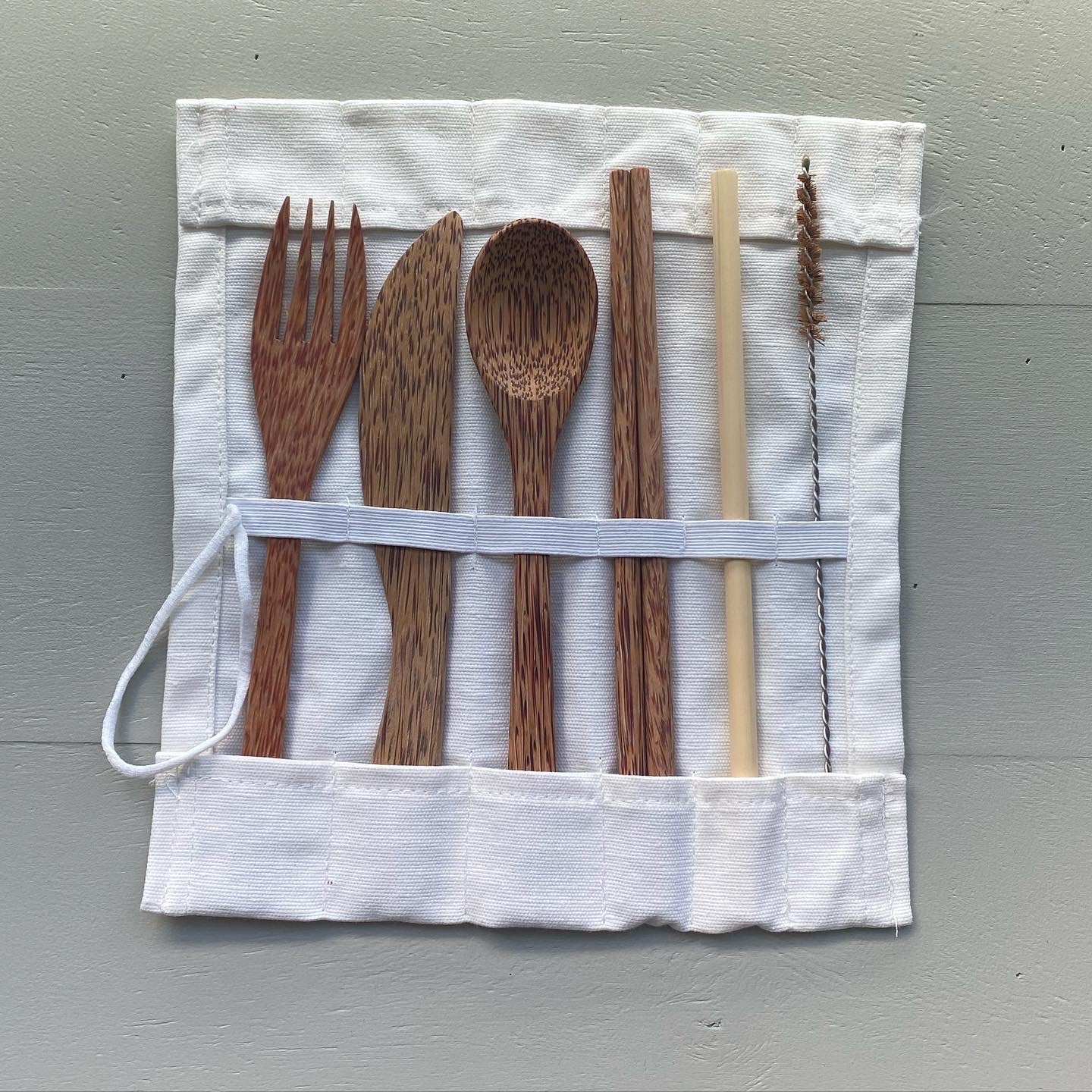 Bestekset Kokoshout - volledig en met hoes